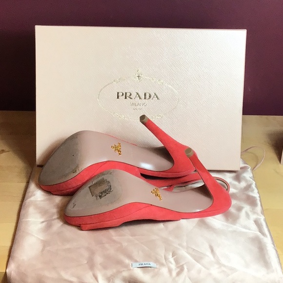 Authentic Prada Size 38 Like New With Box Suede Peep Toe Sling Back in Coral - Picture 5 of 5
